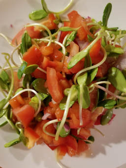 Zesty Salad - Packed With Nutrients!
